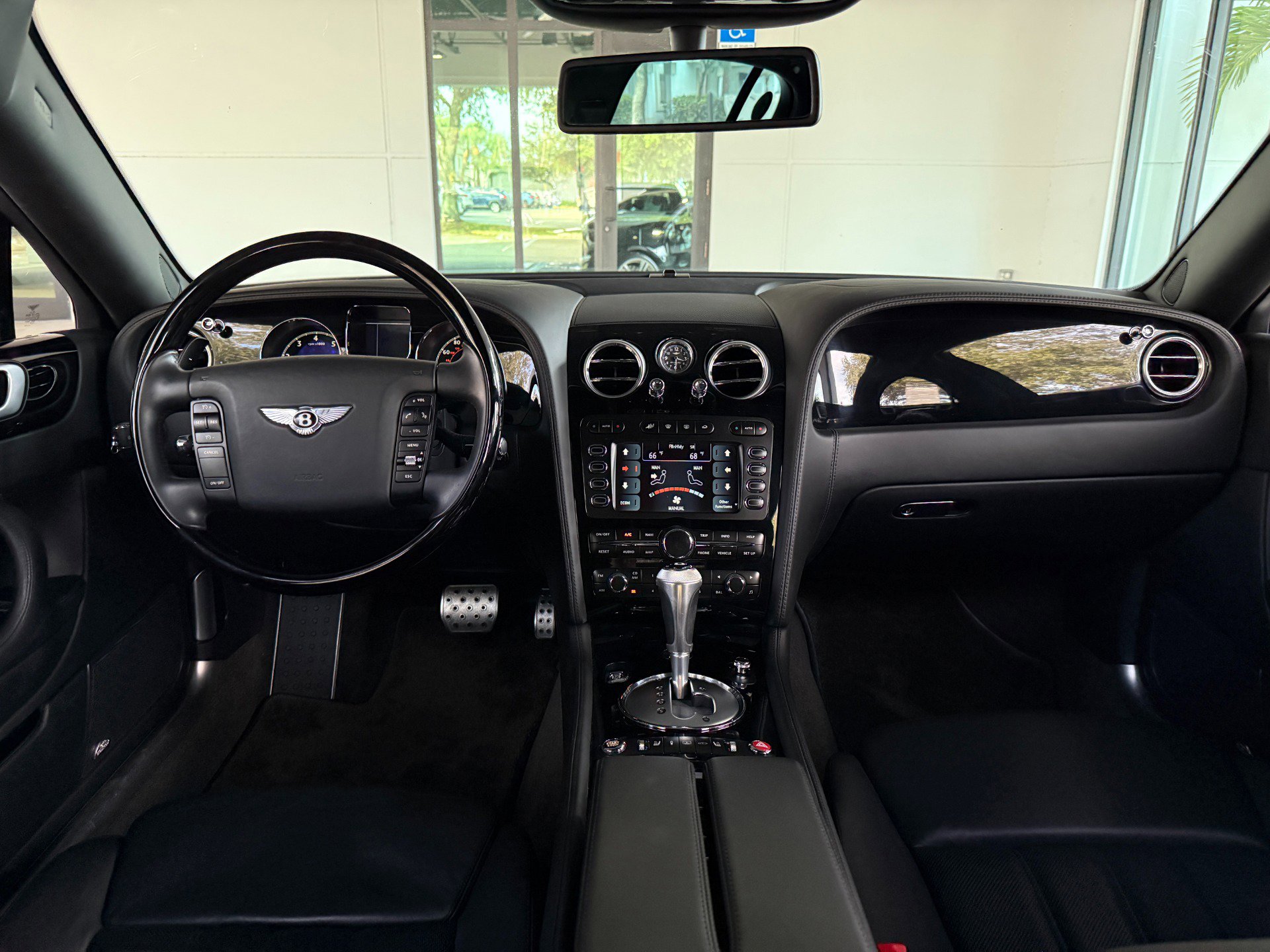 Used 2009 Bentley Flying Spur Flying Spur Speed image 42