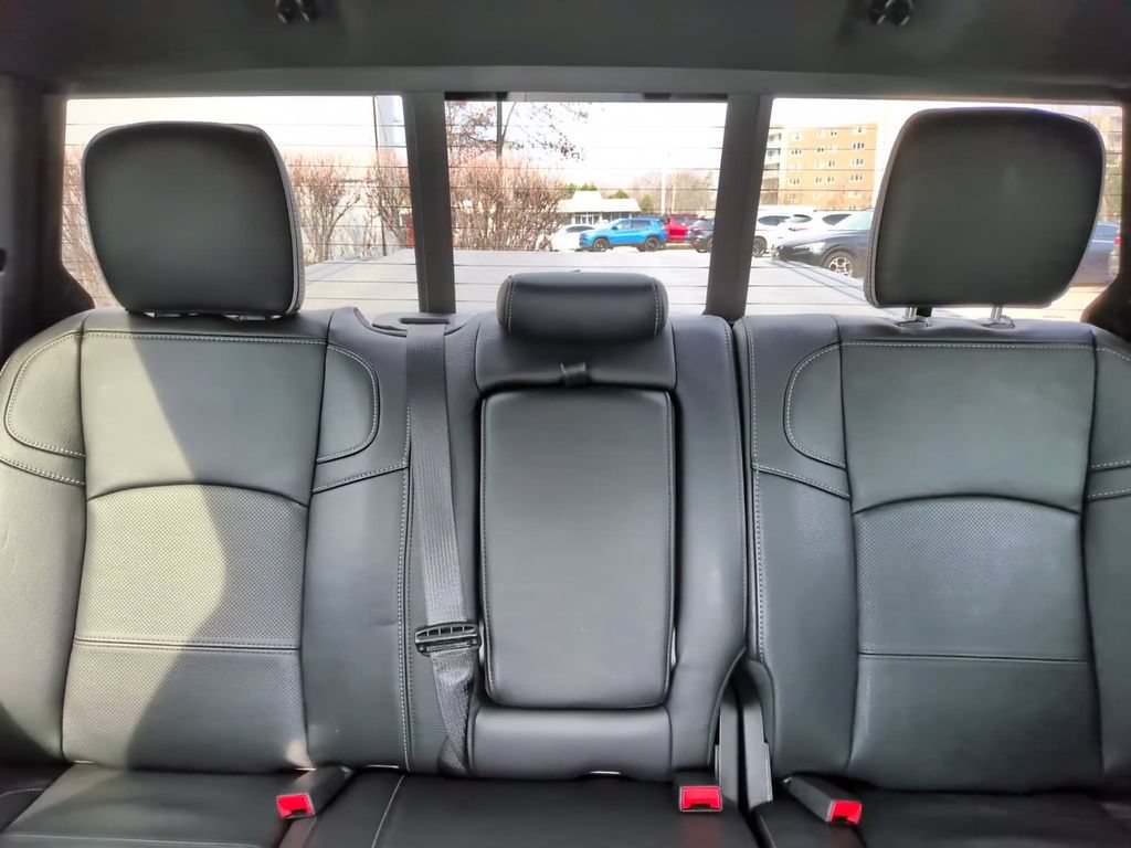 Used 2024 RAM 2500 Rebel w/ Safety Group AWD/4WD image 34
