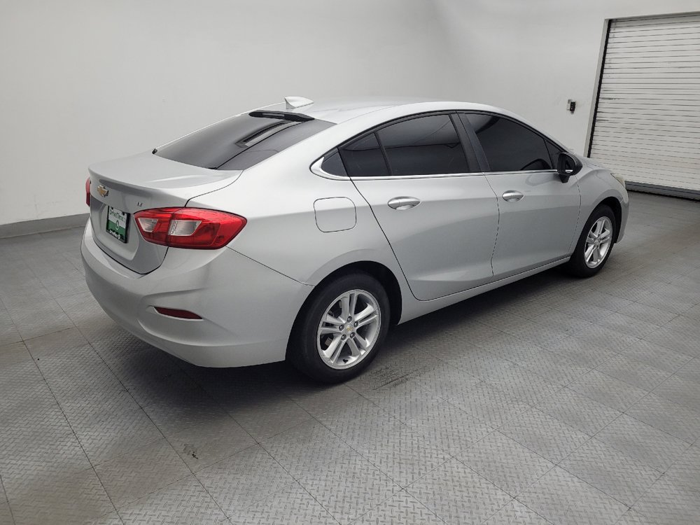 Used 2016 Chevrolet Cruze LT FWD image 10