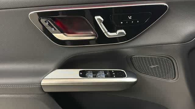 Certified 2026 Mercedes-Benz GLC 300 4MATIC image 15