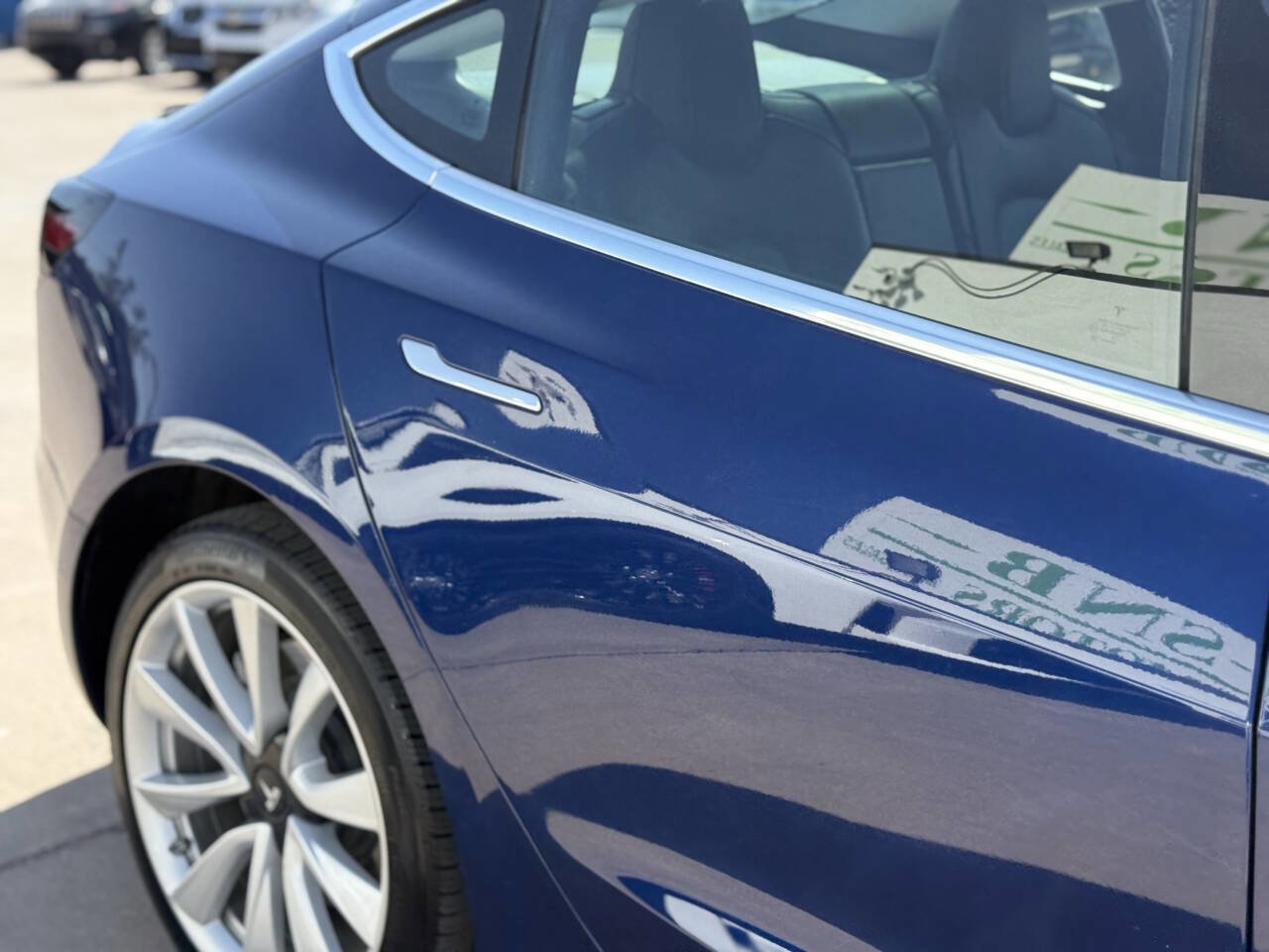 Used 2018 Tesla Model 3 Long Range RWD image 25
