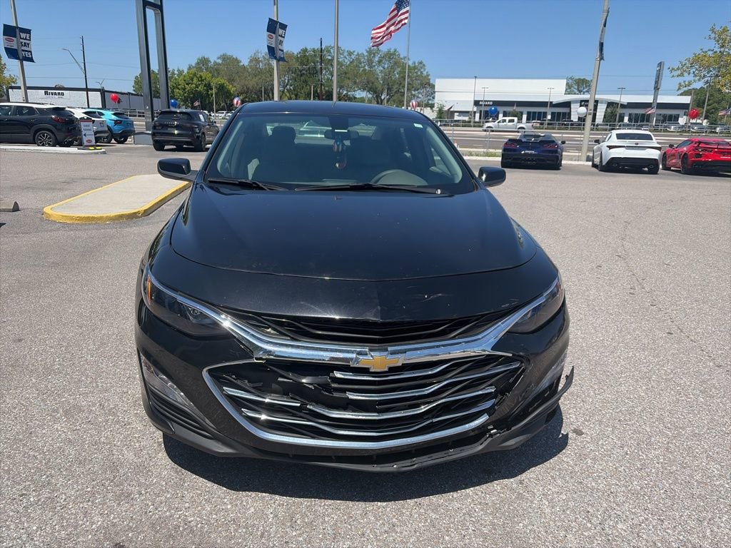 Used 2022 Chevrolet Malibu LT image 3