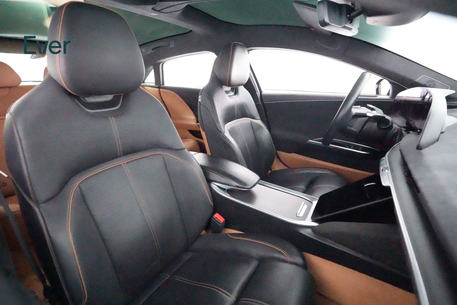 Used 2022 Lucid Air Grand Touring image 23