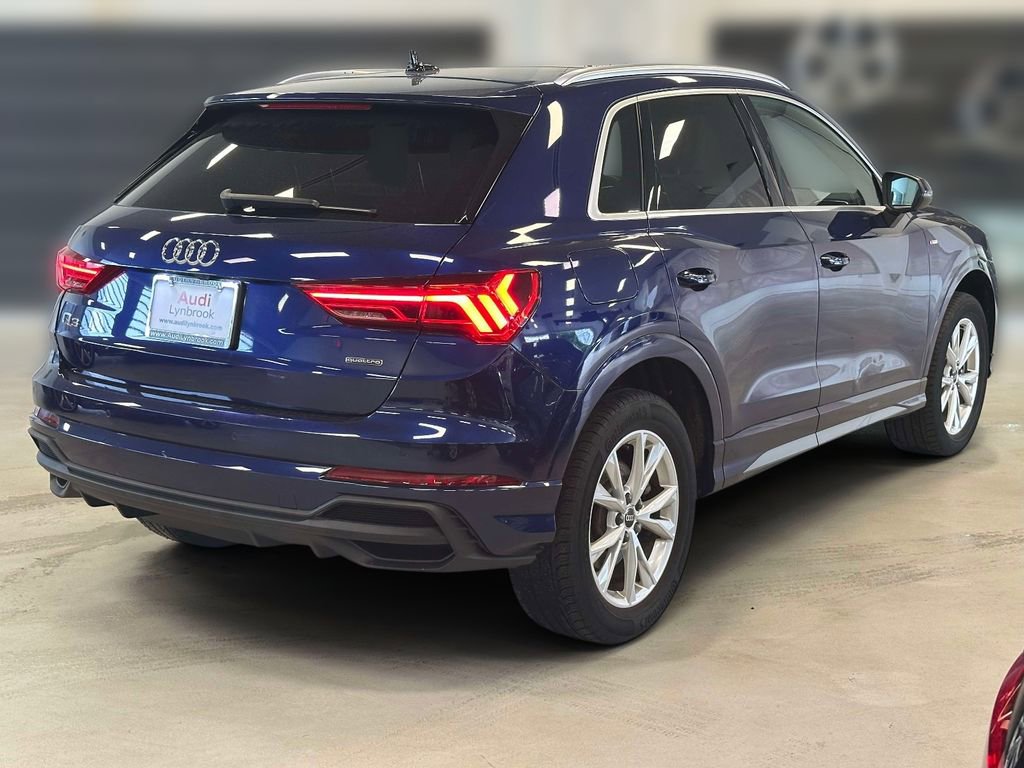Used 2023 Audi Q3 2.0T Premium w/ Convenience Package AWD/4WD image 4