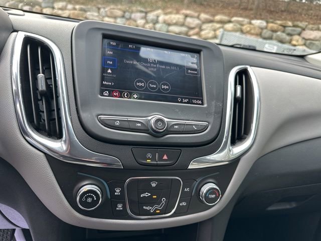 Used 2023 Chevrolet Equinox LS image 19