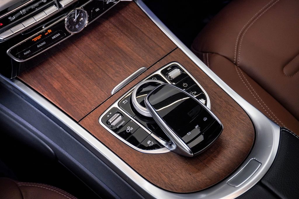 Used 2022 Mercedes-Benz G 550 image 26