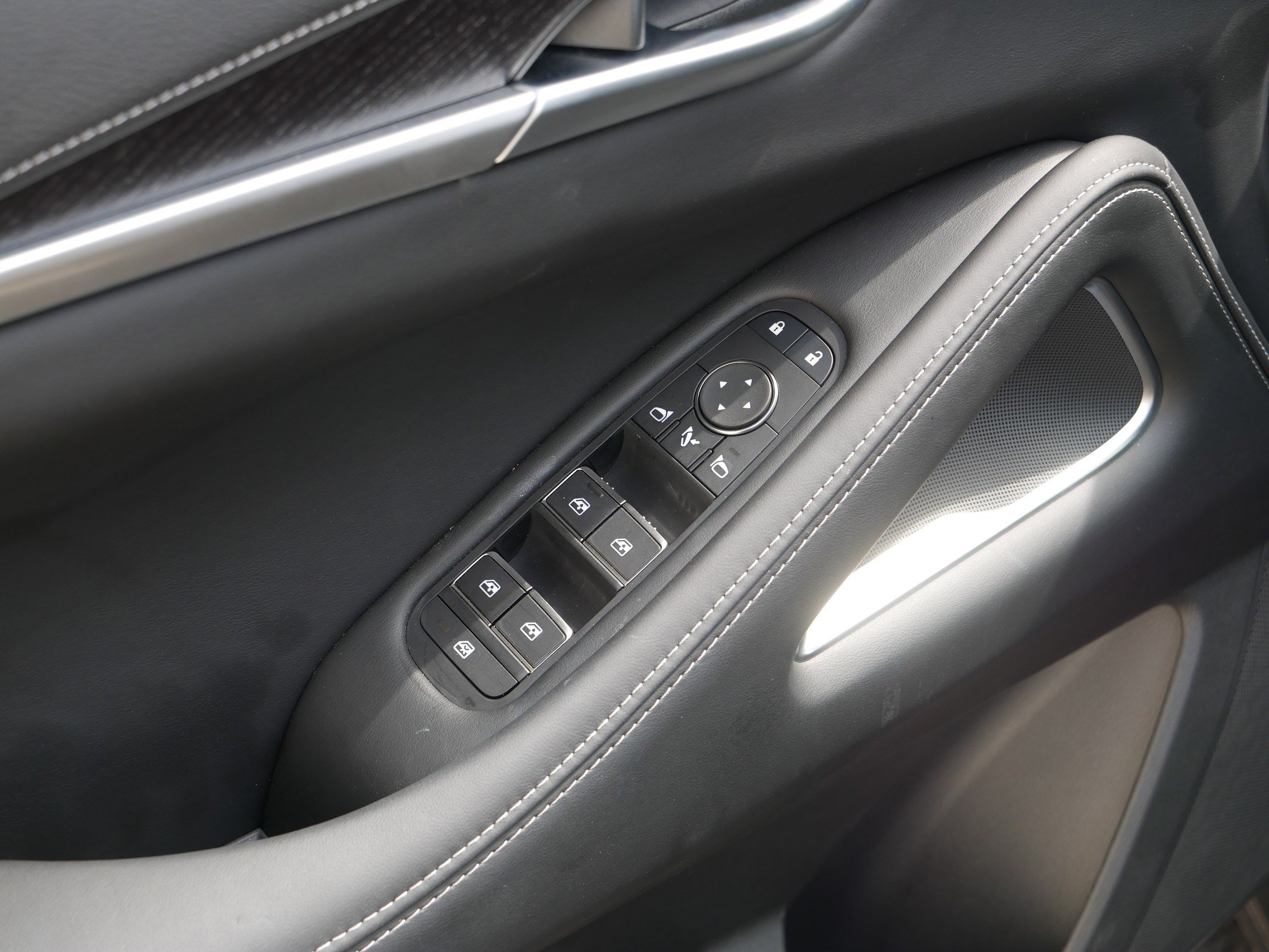 Certified 2025 INFINITI QX60 Autograph w/ Cargo Package image 19