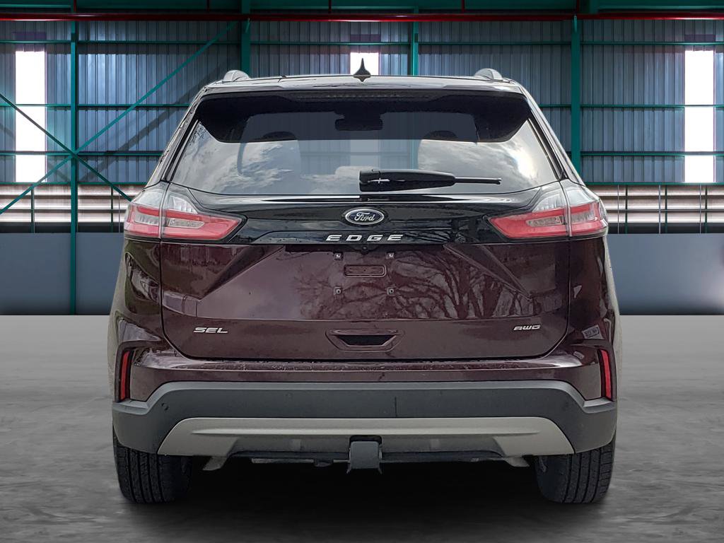 Used 2023 Ford Edge SEL w/ Convenience Package image 4