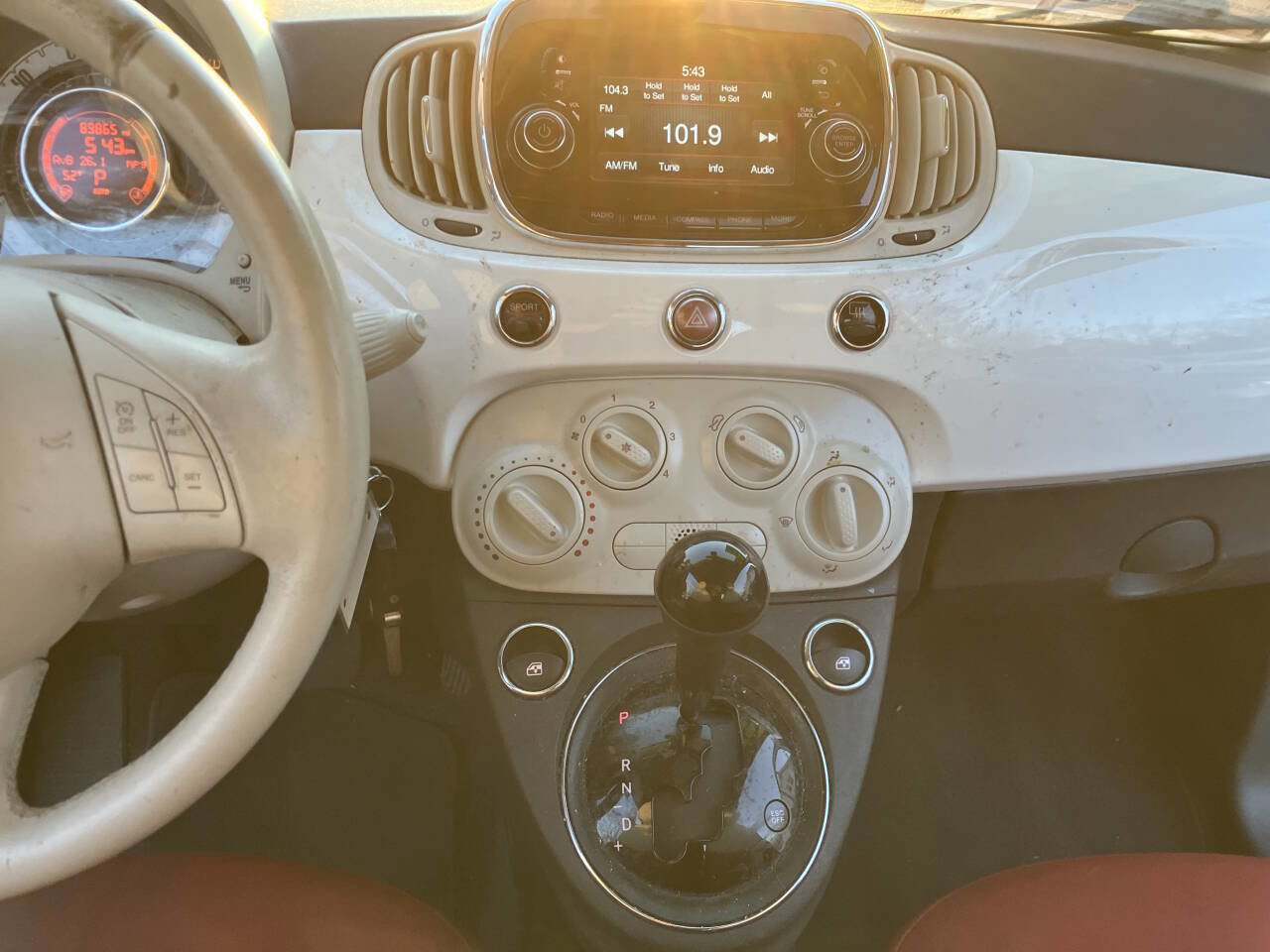 Used 2016 FIAT 500 Pop FWD image 17