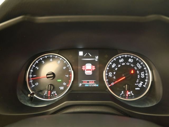 Used 2022 Toyota RAV4 XLE image 12