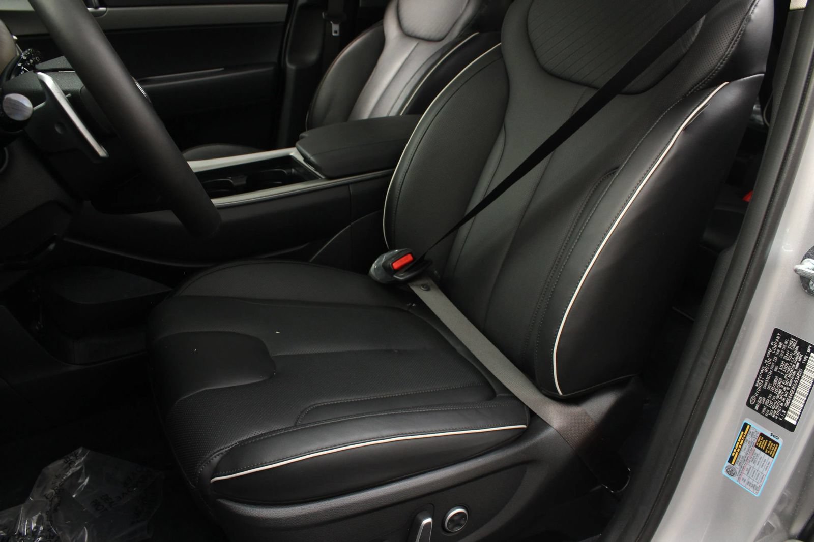 Used 2025 Hyundai Palisade SEL FWD image 17