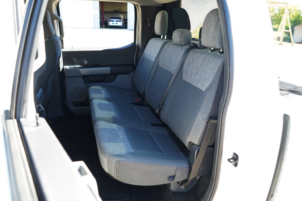 Used 2024 Ford F250 XLT AWD/4WD image 9