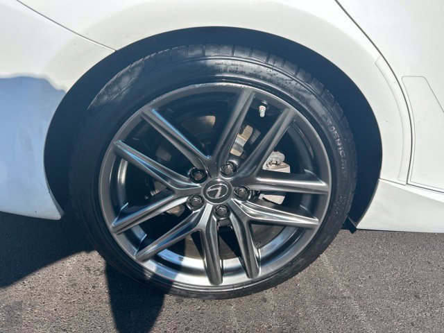 Used 2019 Lexus IS 300 F Sport w/ F Sport Package AWD/4WD image 33