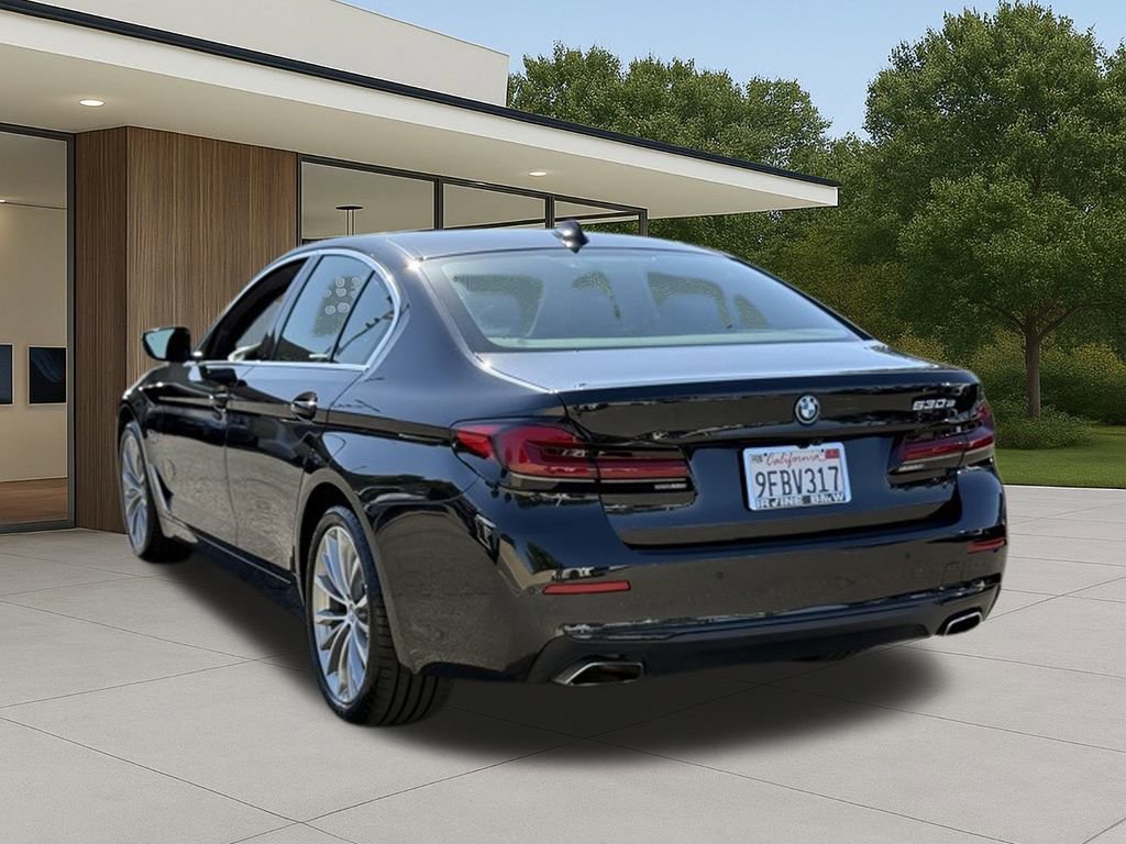 Certified 2023 BMW 530e w/ Convenience Package image 10