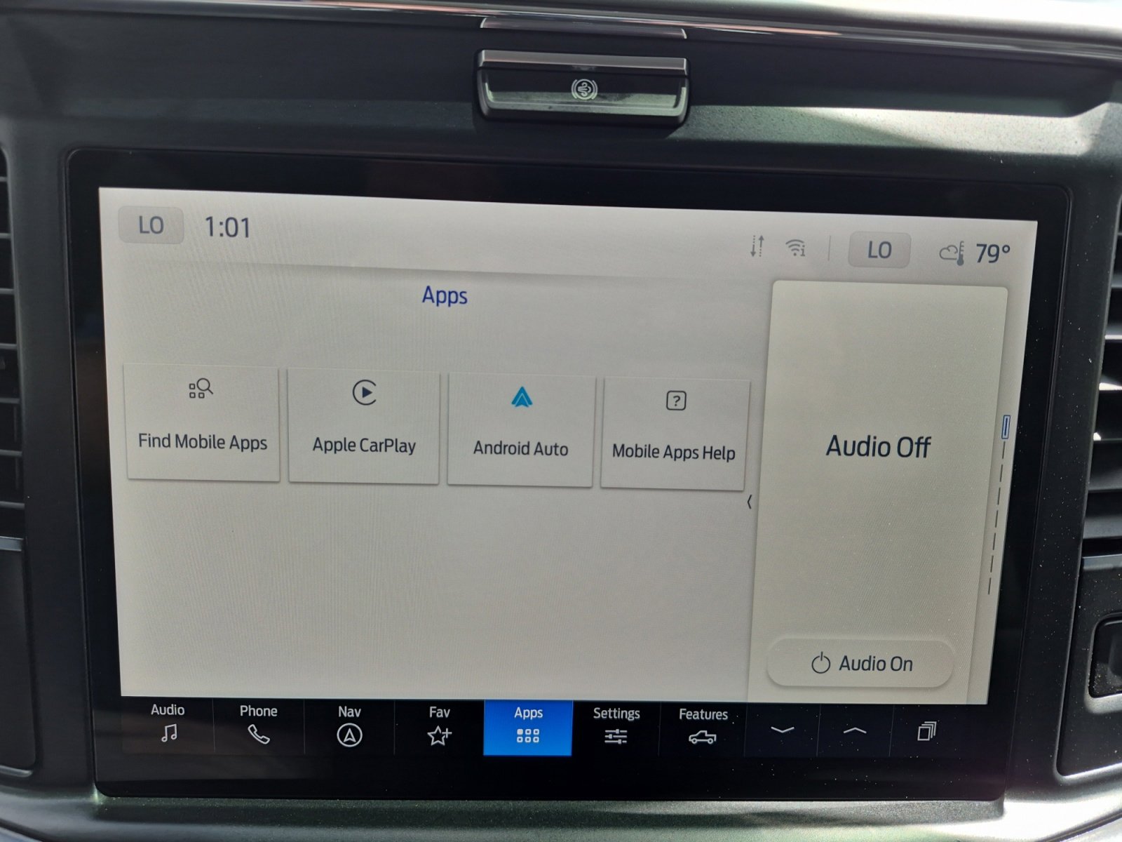 Used 2025 Ford F250 Lariat w/ Chrome Package image 16