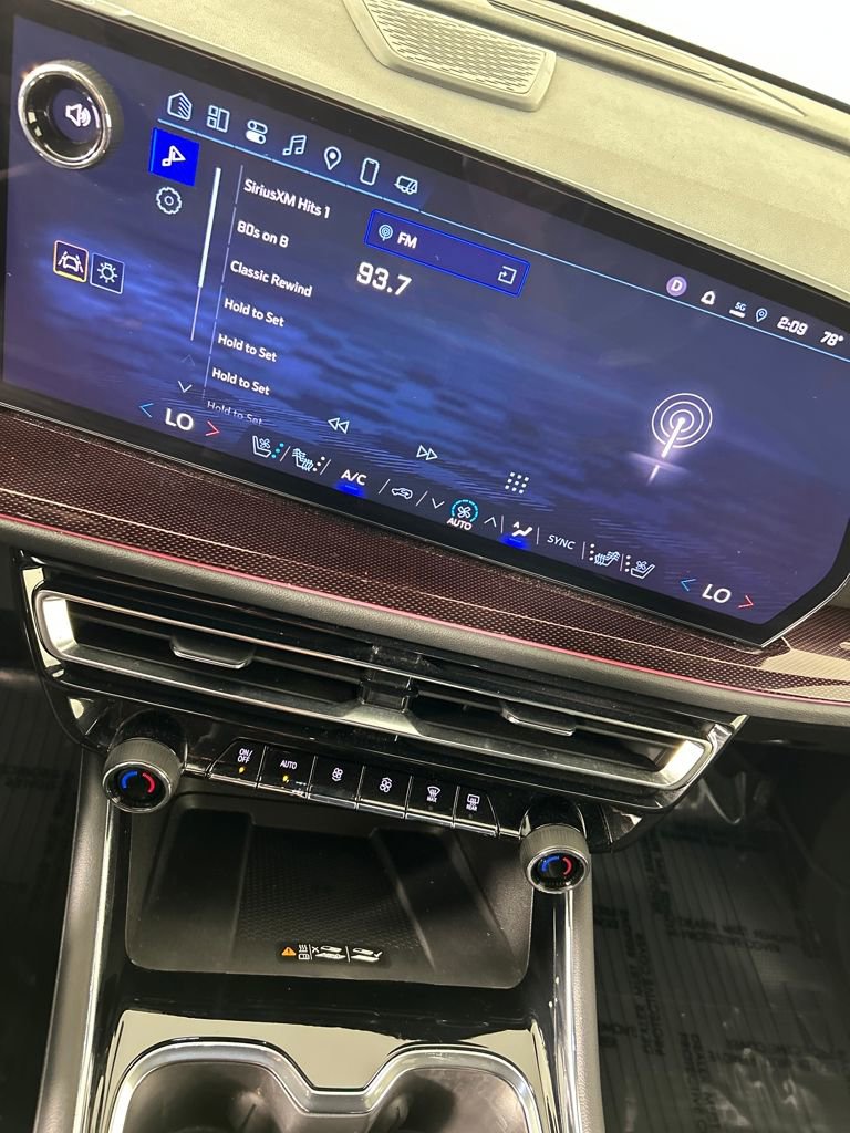 Certified 2025 Chevrolet Traverse RS w/ LPO, Floor Liner Package image 21