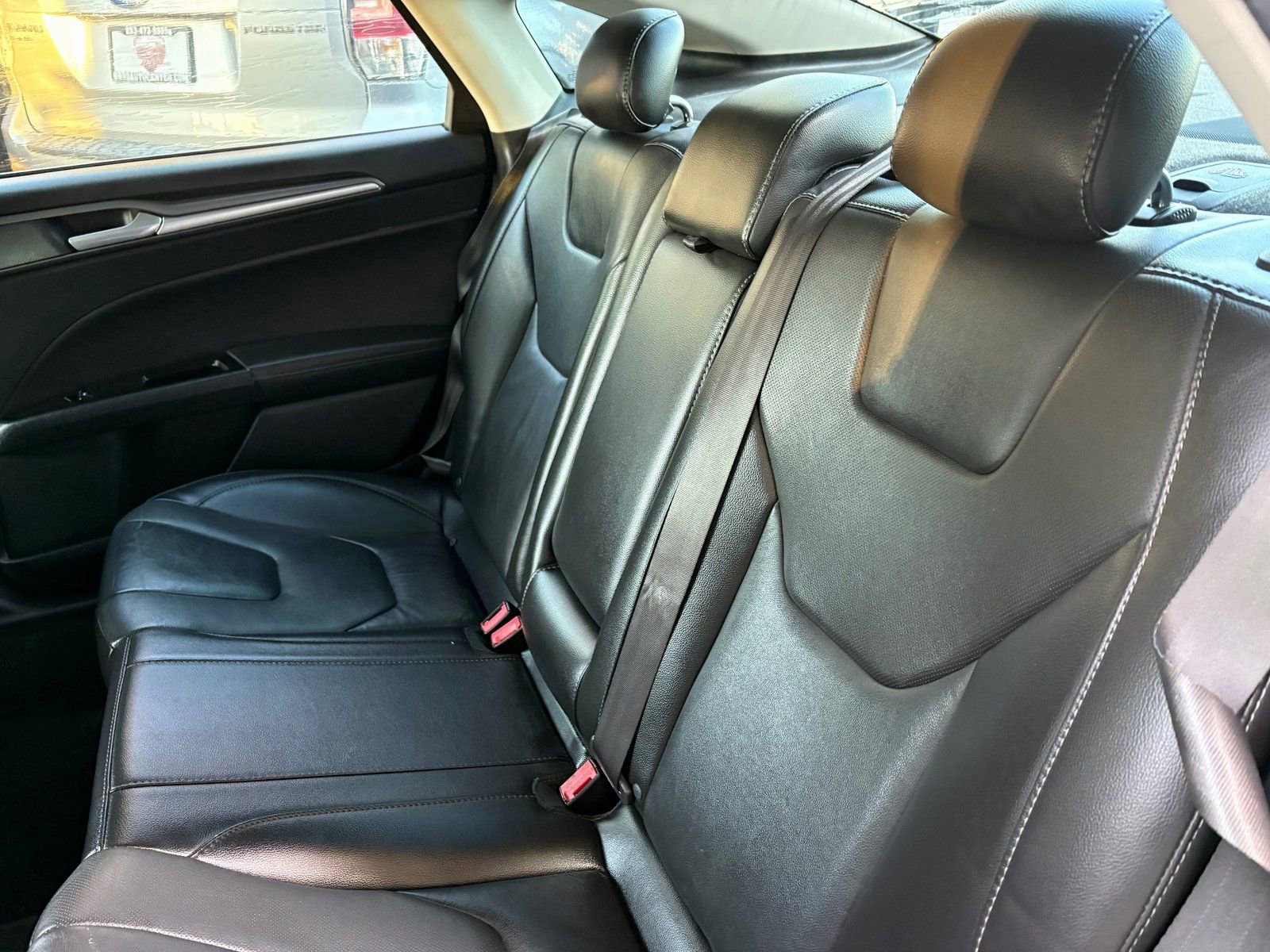 Used 2016 Ford Fusion Titanium image 18