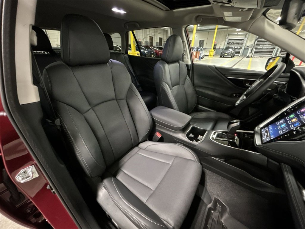 Certified 2025 Subaru Outback Limited image 25