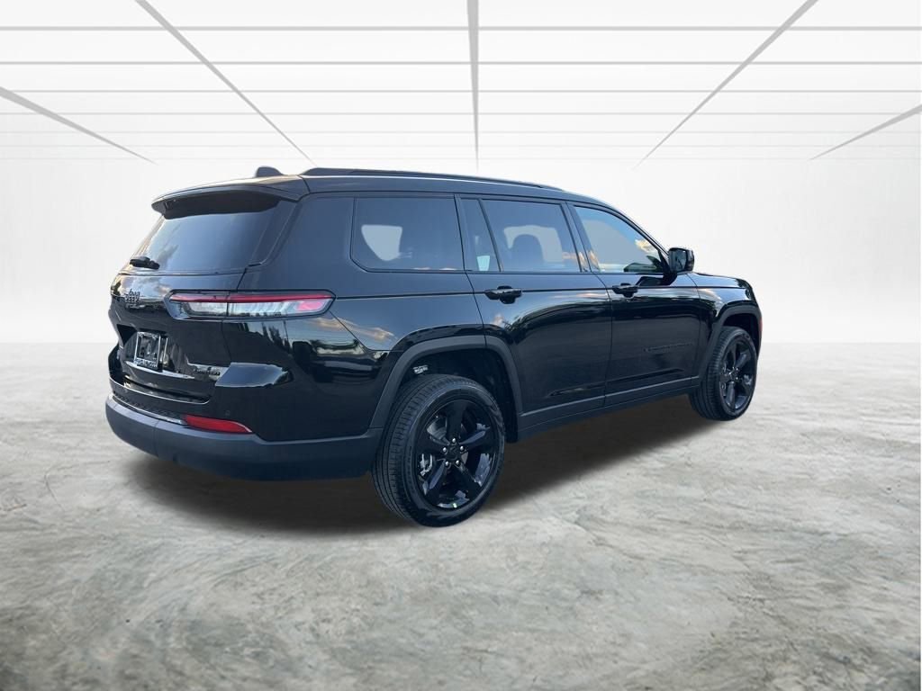 New 2025 Jeep Grand Cherokee L Limited image 4