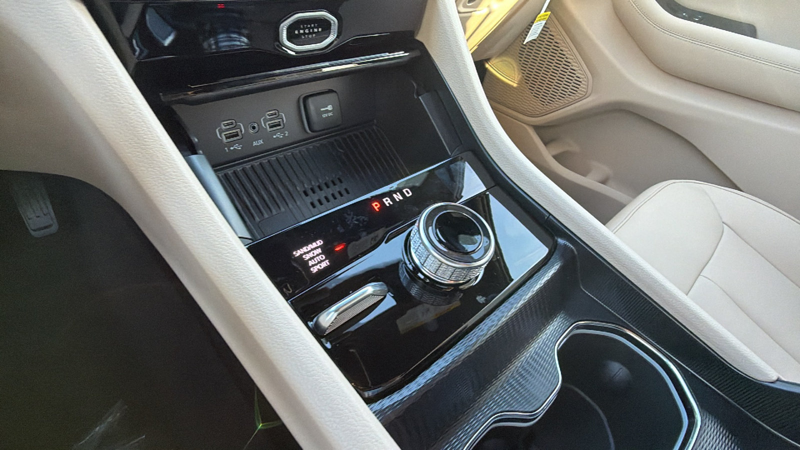 New 2027 Jeep Grand Cherokee Limited AWD/4WD image 25