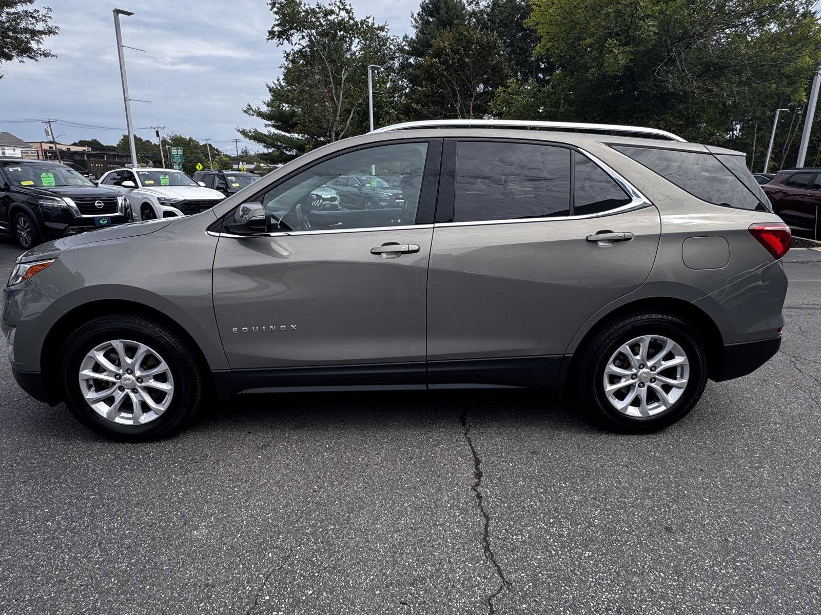 Certified 2019 Chevrolet Equinox LT w/ Sun & Navigation Package AWD/4WD image 4