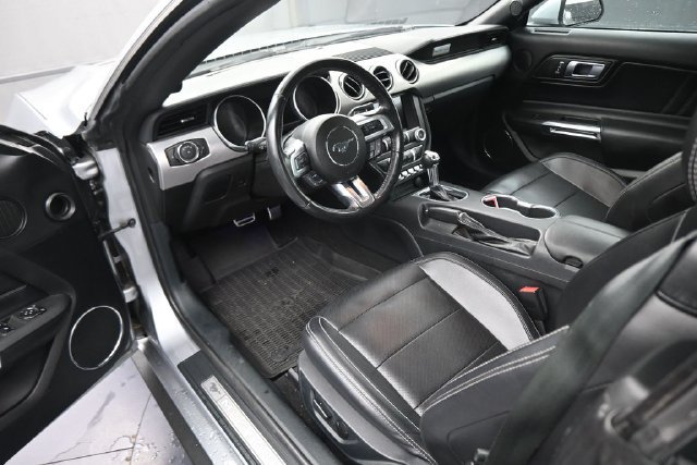 Used 2023 Ford Mustang Premium RWD image 18