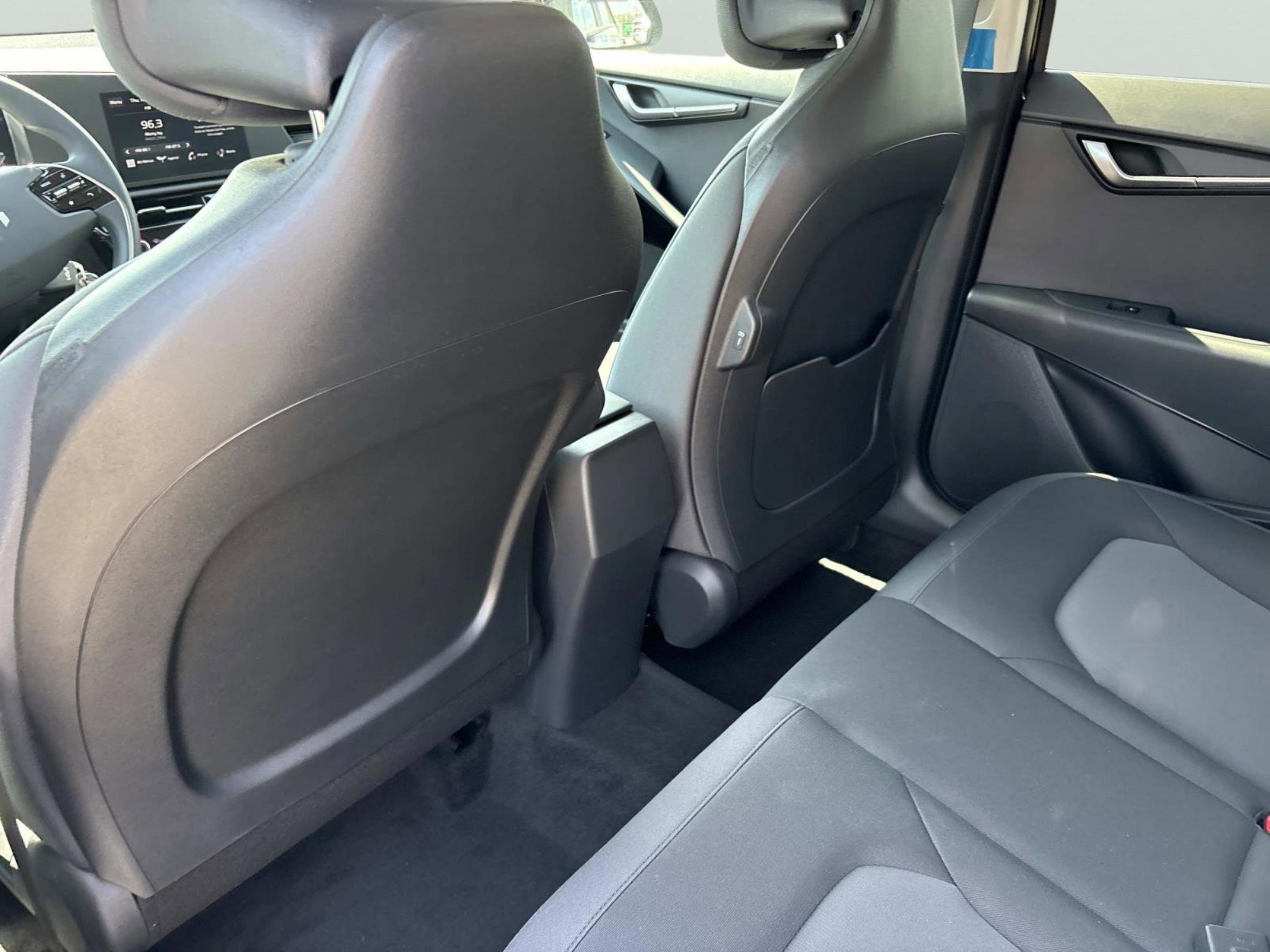 New 2026 Kia Niro LX image 16