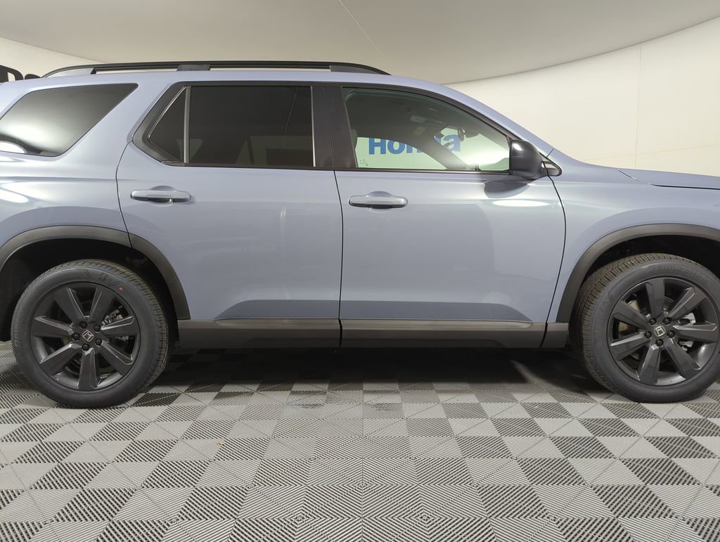 New 2026 Honda Pilot Sport image 6