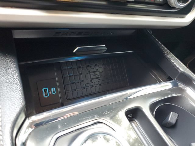 Used 2023 Ford Expedition XLT RWD image 22