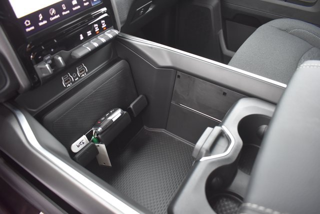 New 2026 RAM 2500 Big Horn AWD/4WD image 26