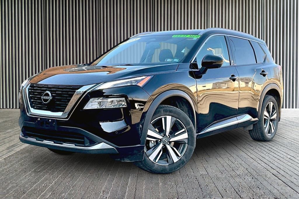 Used 2023 Nissan Rogue SL w/ SL Premium Package image 2