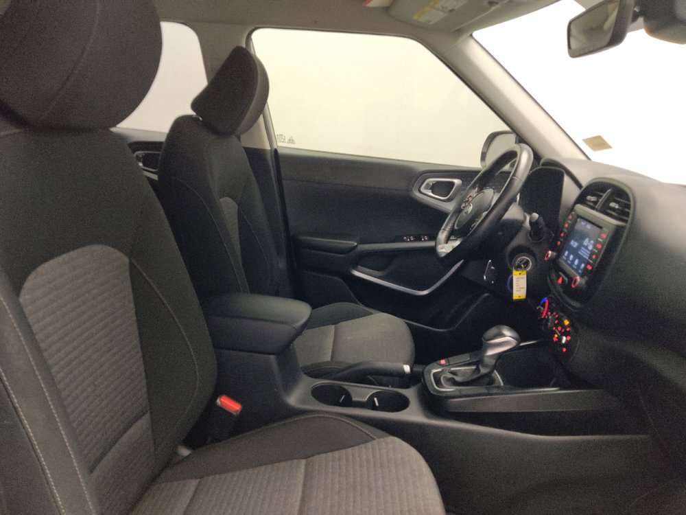 Used 2020 Kia Soul GT-Line FWD image 21