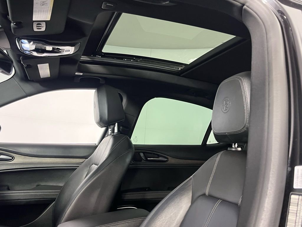 Used 2022 Alfa Romeo Stelvio Ti image 25