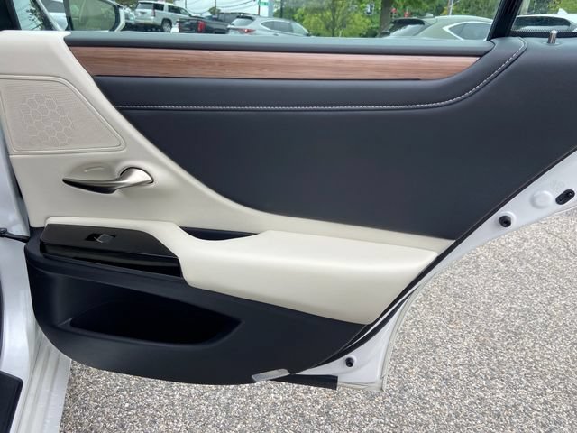 Certified 2023 Lexus ES 350 w/ Premium Package FWD image 30