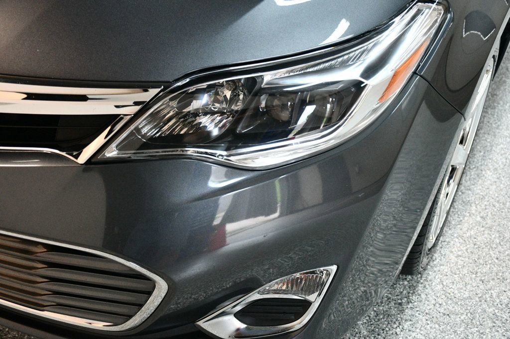 Used 2013 Toyota Avalon XLE Premium FWD image 11