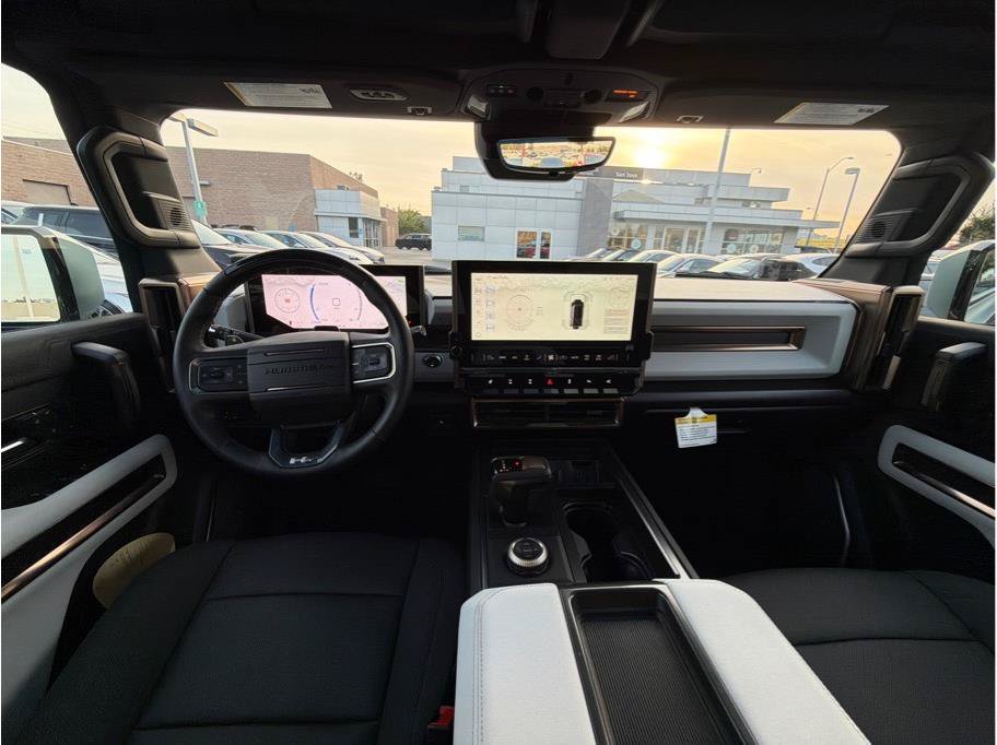 Used 2024 GMC Hummer EV 3X w/ Omega Edition AWD/4WD image 11