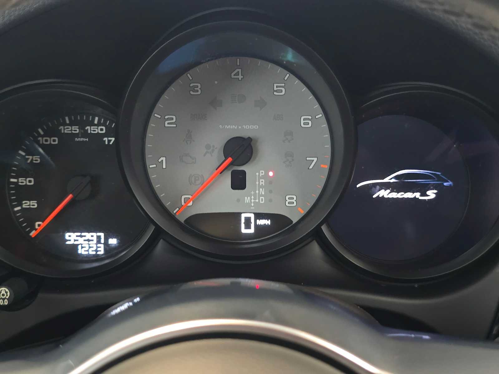 Used 2015 Porsche Macan S AWD/4WD image 26