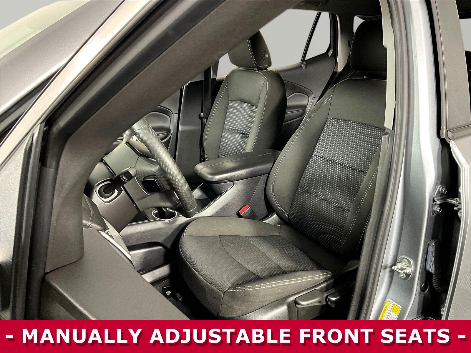 Used 2024 GMC Terrain SLE FWD image 21