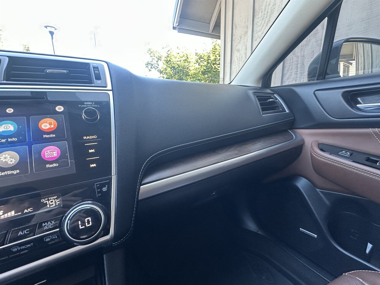 Used 2019 Subaru Outback 2.5i Touring w/ Popular Package #3A AWD/4WD image 25