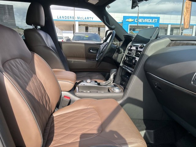 Used 2024 Nissan Armada Platinum w/ Captain's Chairs Package image 38