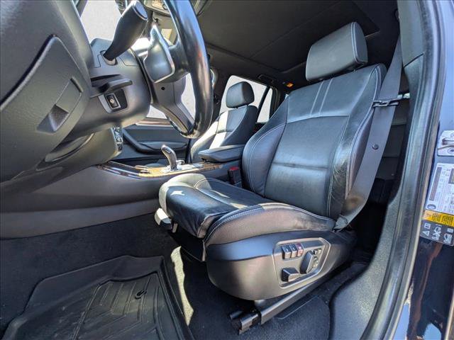 Used 2017 BMW X3 xDrive28i AWD/4WD image 16