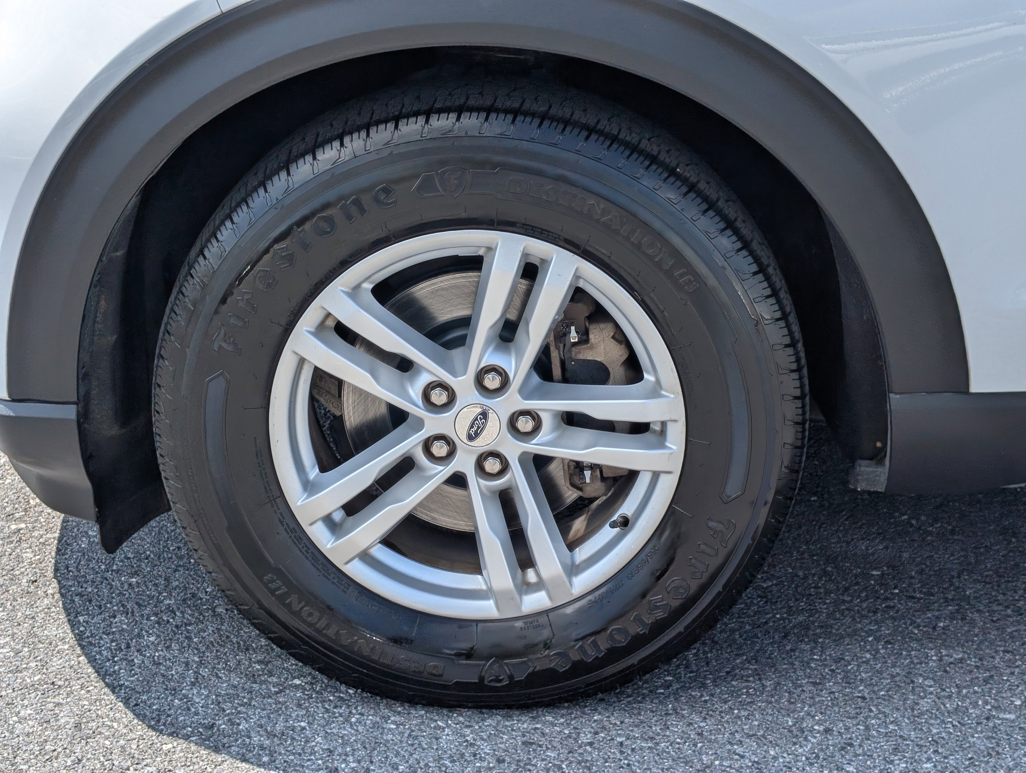 Used 2020 Ford Explorer XLT image 10