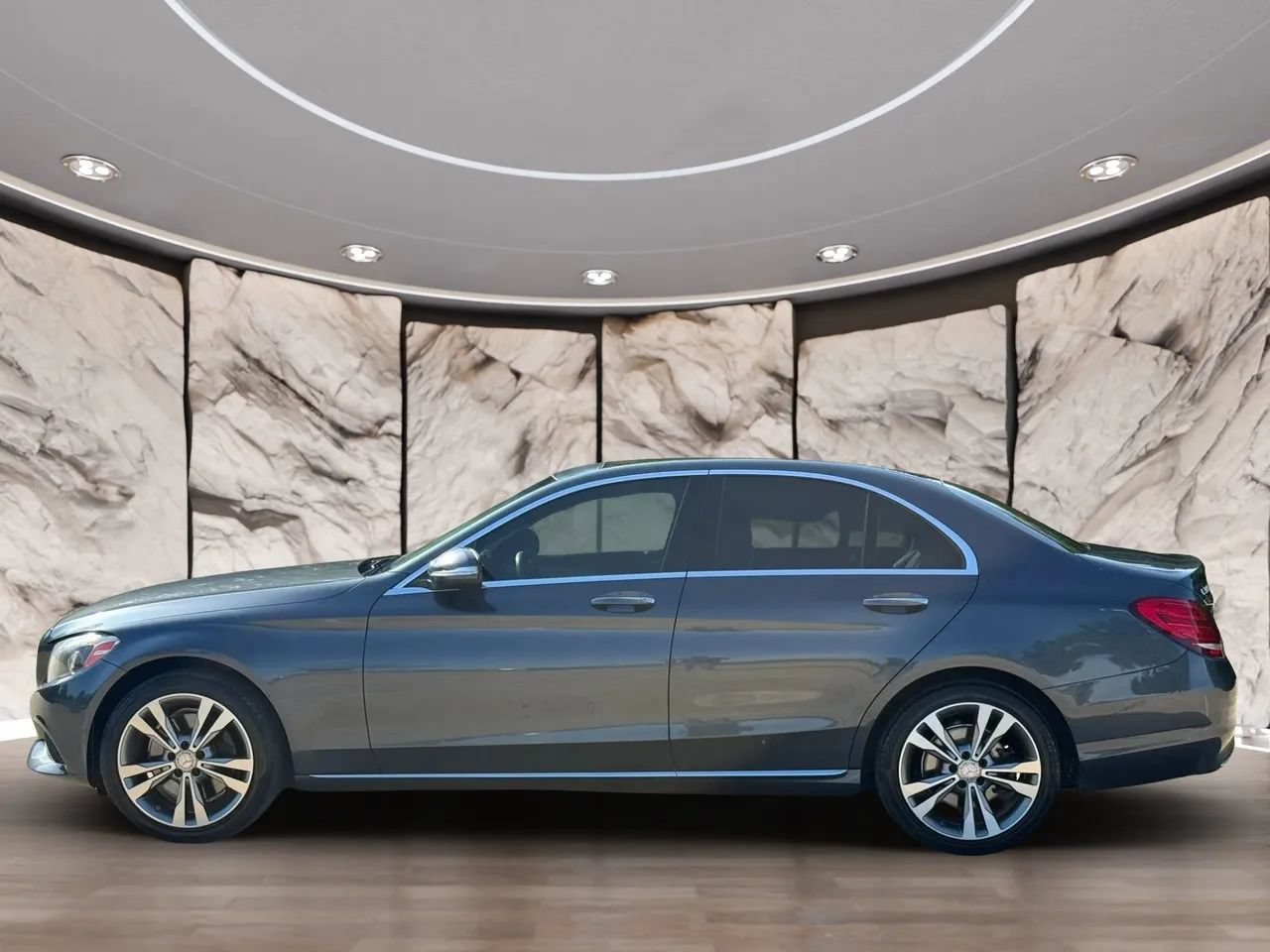 Used 2015 Mercedes-Benz C 300 4MATIC Sedan image 3