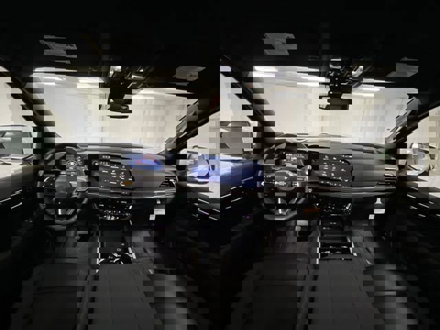 New 2026 Chevrolet Suburban LT w/ Comfort Package image 20