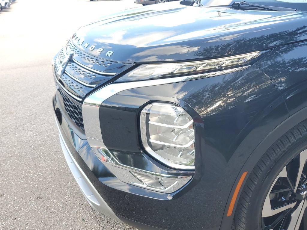 Used 2024 Mitsubishi Outlander SE FWD image 12