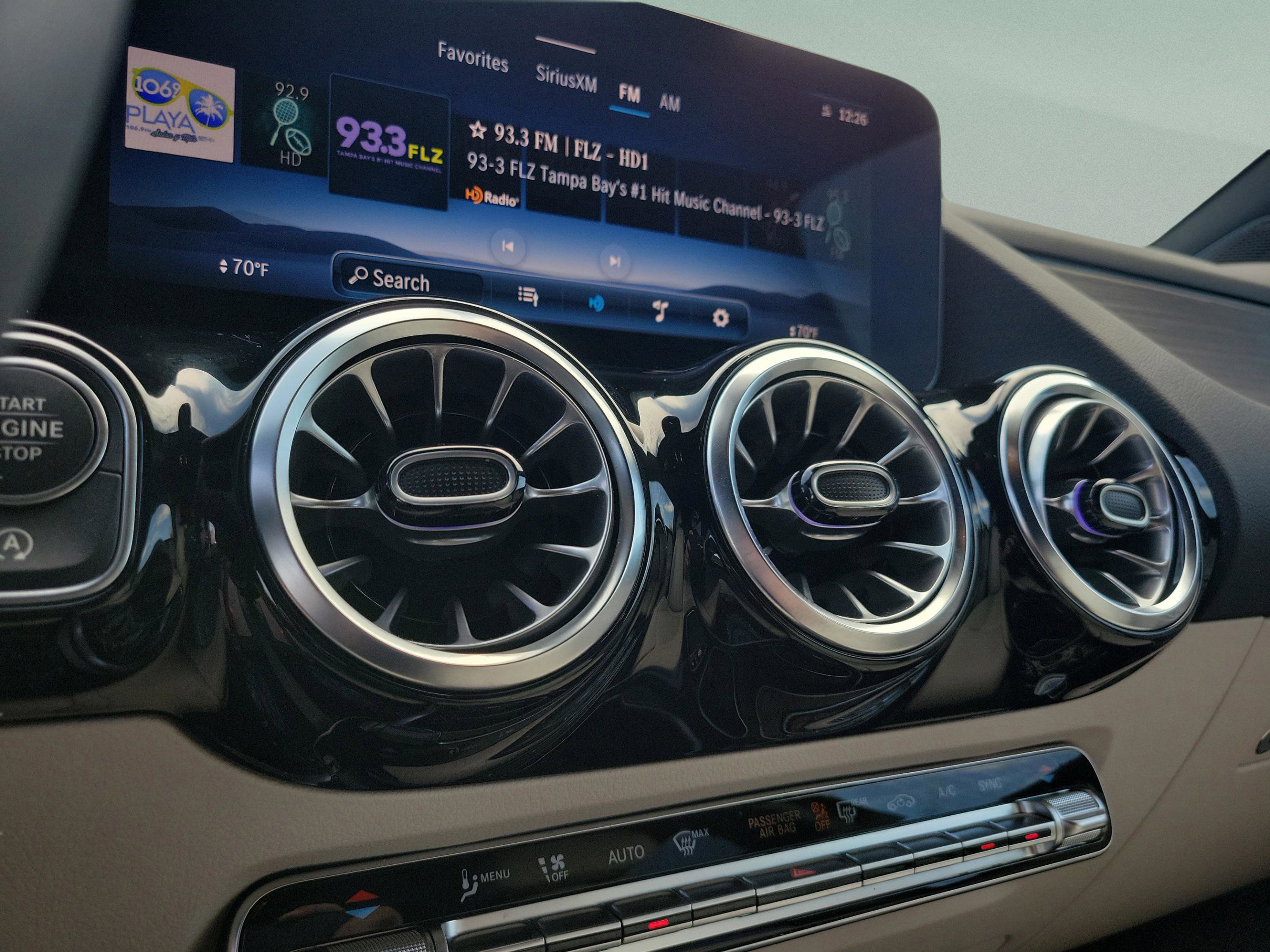 Certified 2025 Mercedes-Benz GLA 250 4MATIC image 30