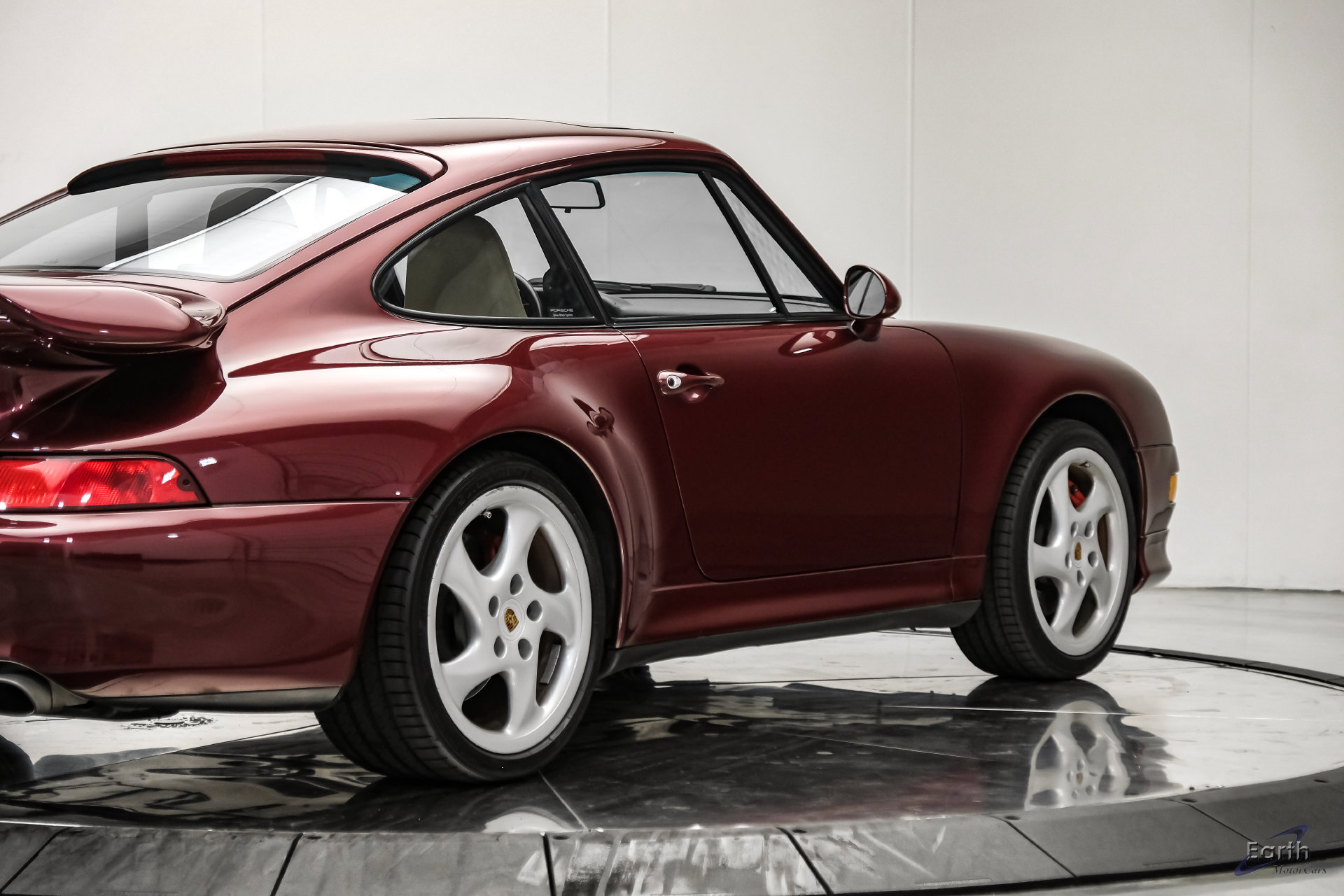 Used 1997 Porsche 911 Carrera 4S AWD/4WD image 22