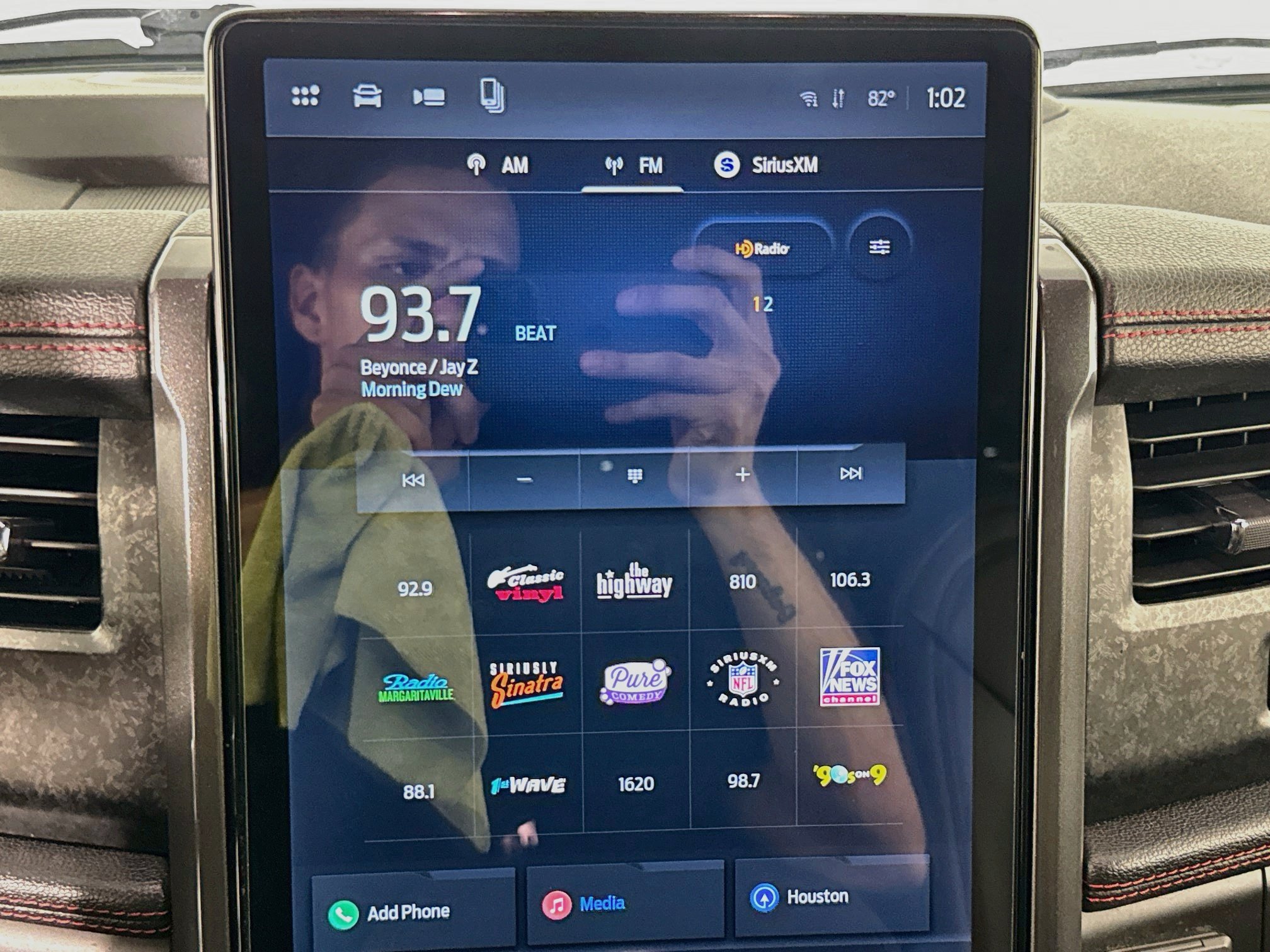 Used 2022 Ford Expedition Max Limited AWD/4WD image 16