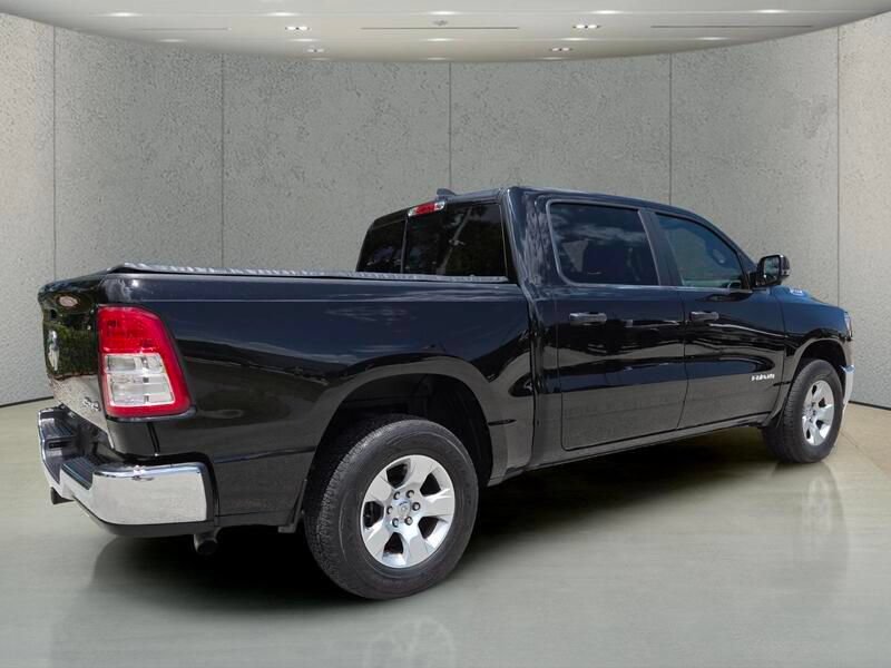 Used 2024 RAM 1500 Big Horn AWD/4WD image 33