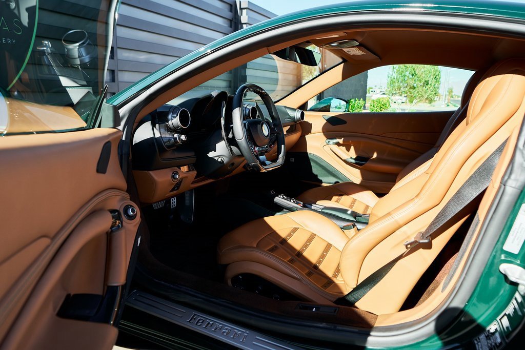 Used 2022 Ferrari F8 Tributo image 30